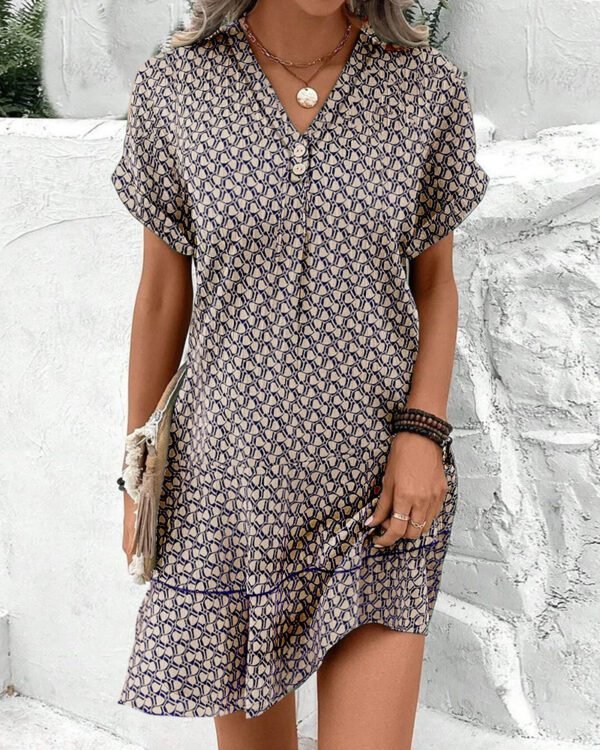V-neck Loose Waist Printed Short Sleeve Dress - Image 6