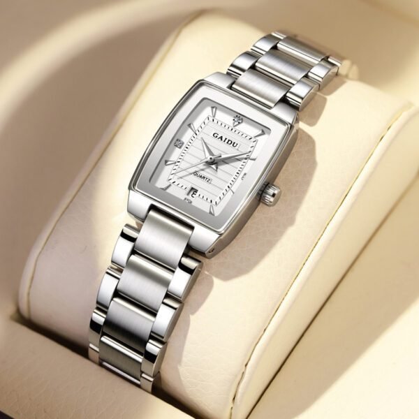 Special Interest Light Luxury Vintage Wine Bucket Waterproof Women’s Watch – Timeless Elegance Meets Modern Durability - Image 8