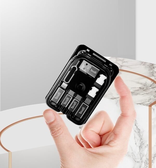 Apple-Compatible Multi-Function Data Converter – Efficient & Portable - Image 2