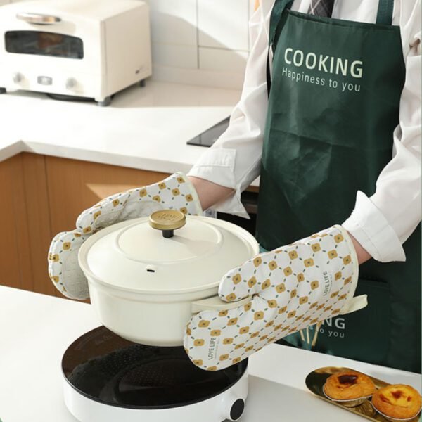 Heat-Resistant Cotton Oven Mitts – Anti-Scalding Gloves - Image 3