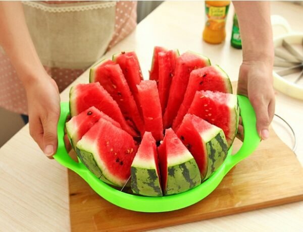 Multi-Function Melon Slicer Quick & Easy Fruit Cutting Tool - Image 9