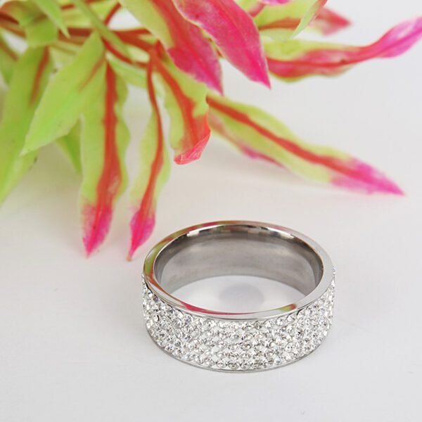 Stylish Diamond Rings Sparkle with Fashion - Image 5