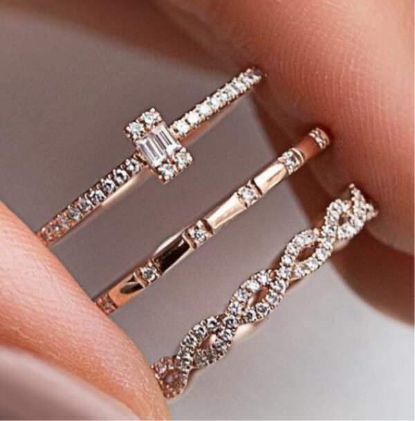 Sparkling Zircon Ring with Flash Diamond Inlay - Image 2