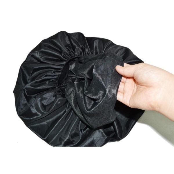 Salon Essential: The Perfect Beauty Cap - Image 3