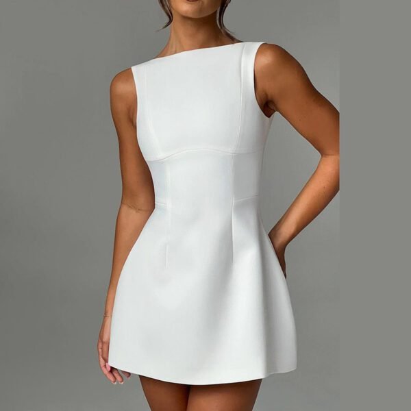 Sexy Backless Sleeveless Dress – Slim Fit Summer Fashion - Image 5