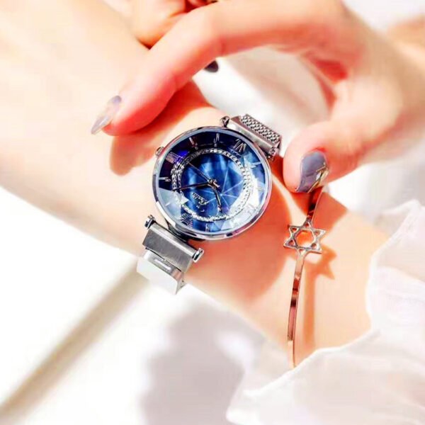 Women's Waterproof Magnetic Mesh Strap Watch - Image 4