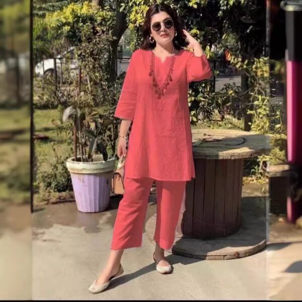 Stylish Solid Color Pullover Two-Piece Suit – Ethnic Elegance & Modern Comfort - Image 2