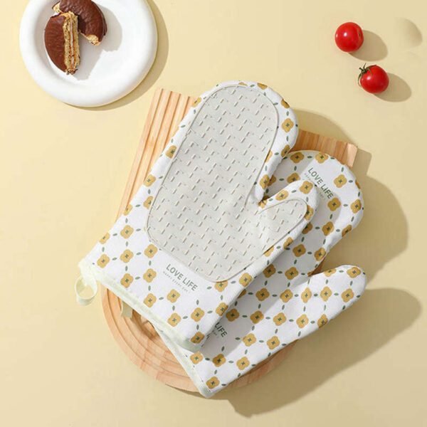 Heat-Resistant Cotton Oven Mitts – Anti-Scalding Gloves - Image 8