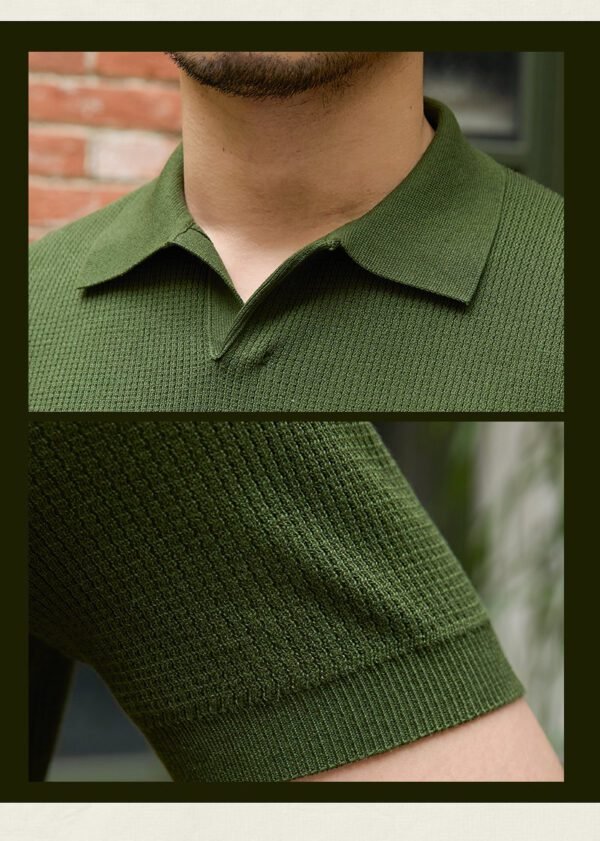 Refined Comfort Meets Timeless Style – Retro Casual Knitwear for the Modern Businessman - Image 7